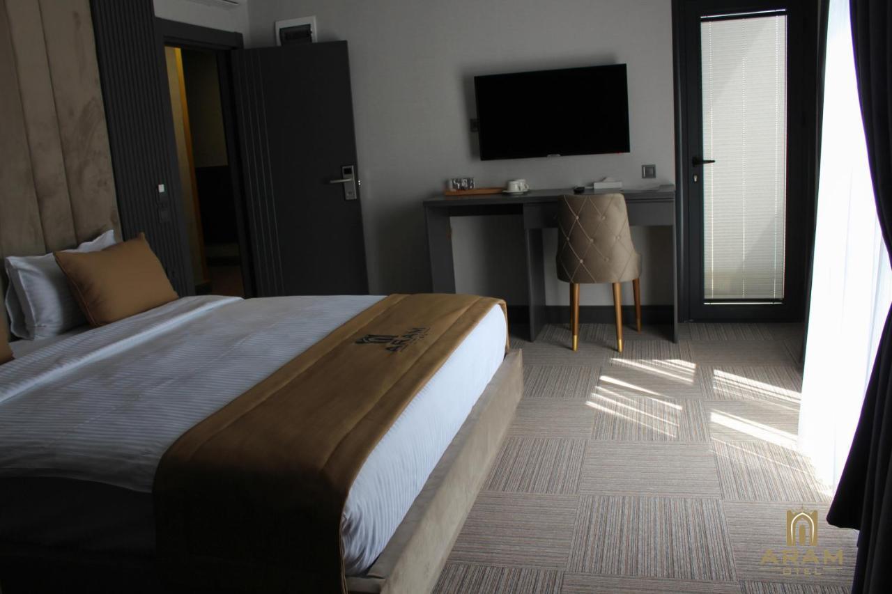 Aram Otel Business & Luxury Истанбул Екстериор снимка